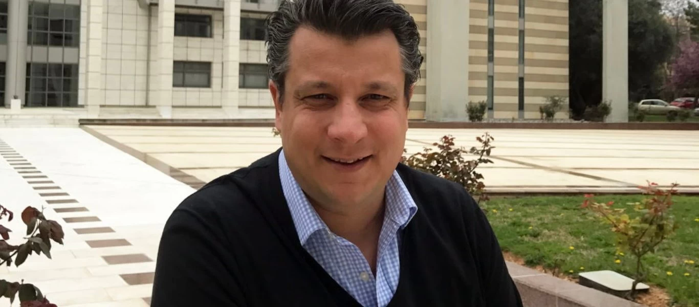 Μ.Δερμιτζάκης: «Υπάρχουν αποτελέσματα από μελέτες που λένε ότι υπάρχουν γενετικοί παράγοντες στον κορωνοϊό»